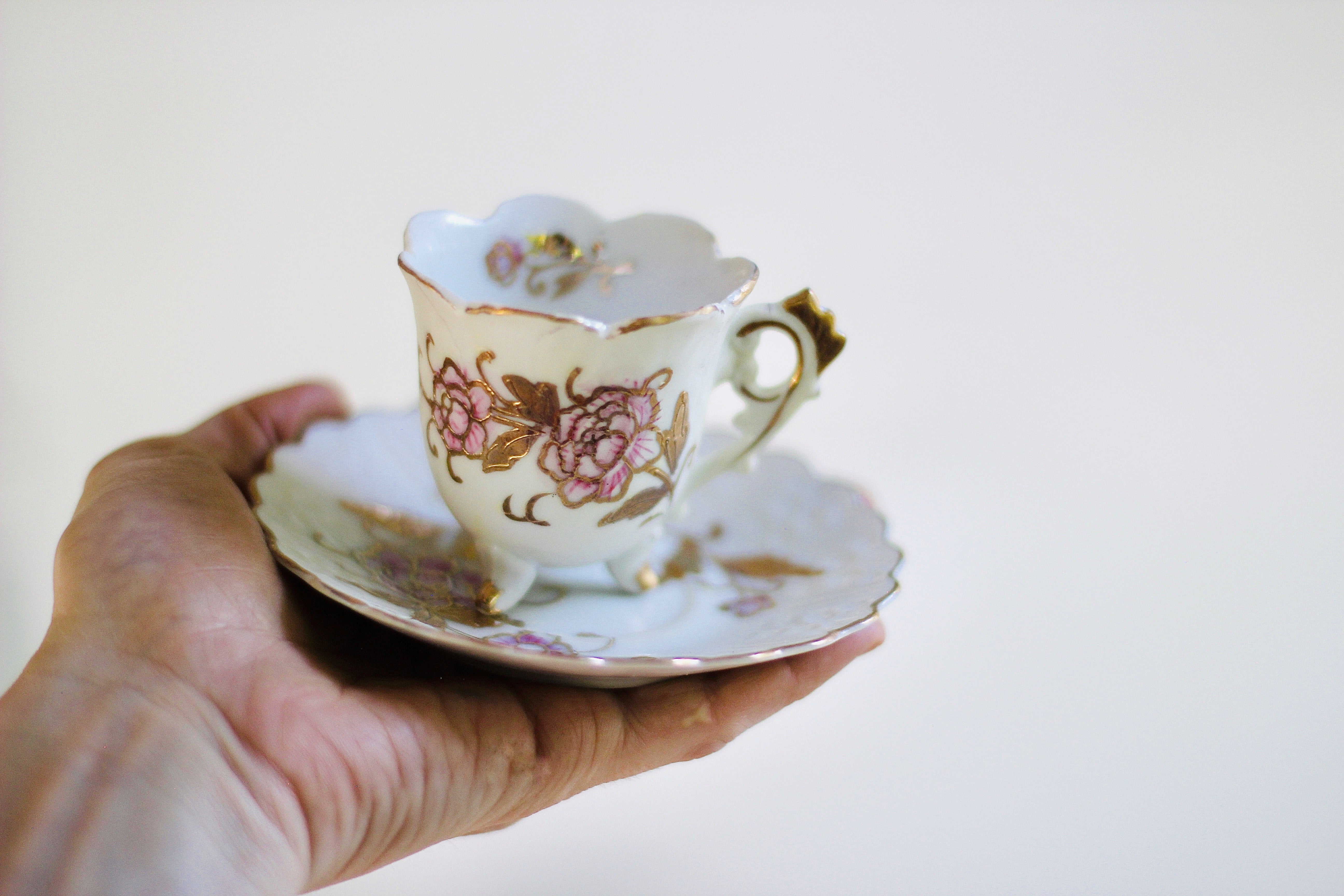 Antique Pink Gold Flowers Tea Cup