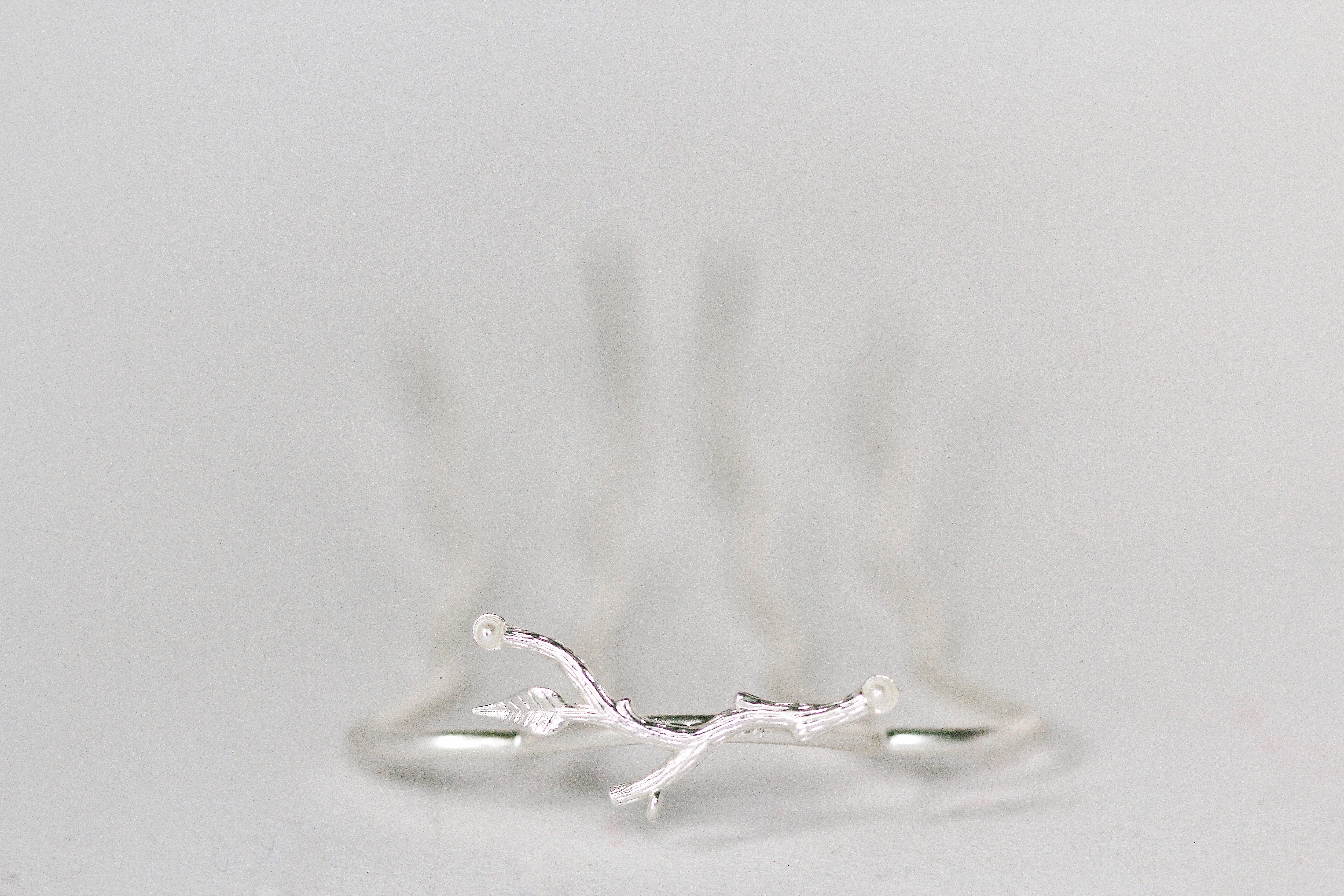Tiny Branch & Seed Pearls Hair Prong