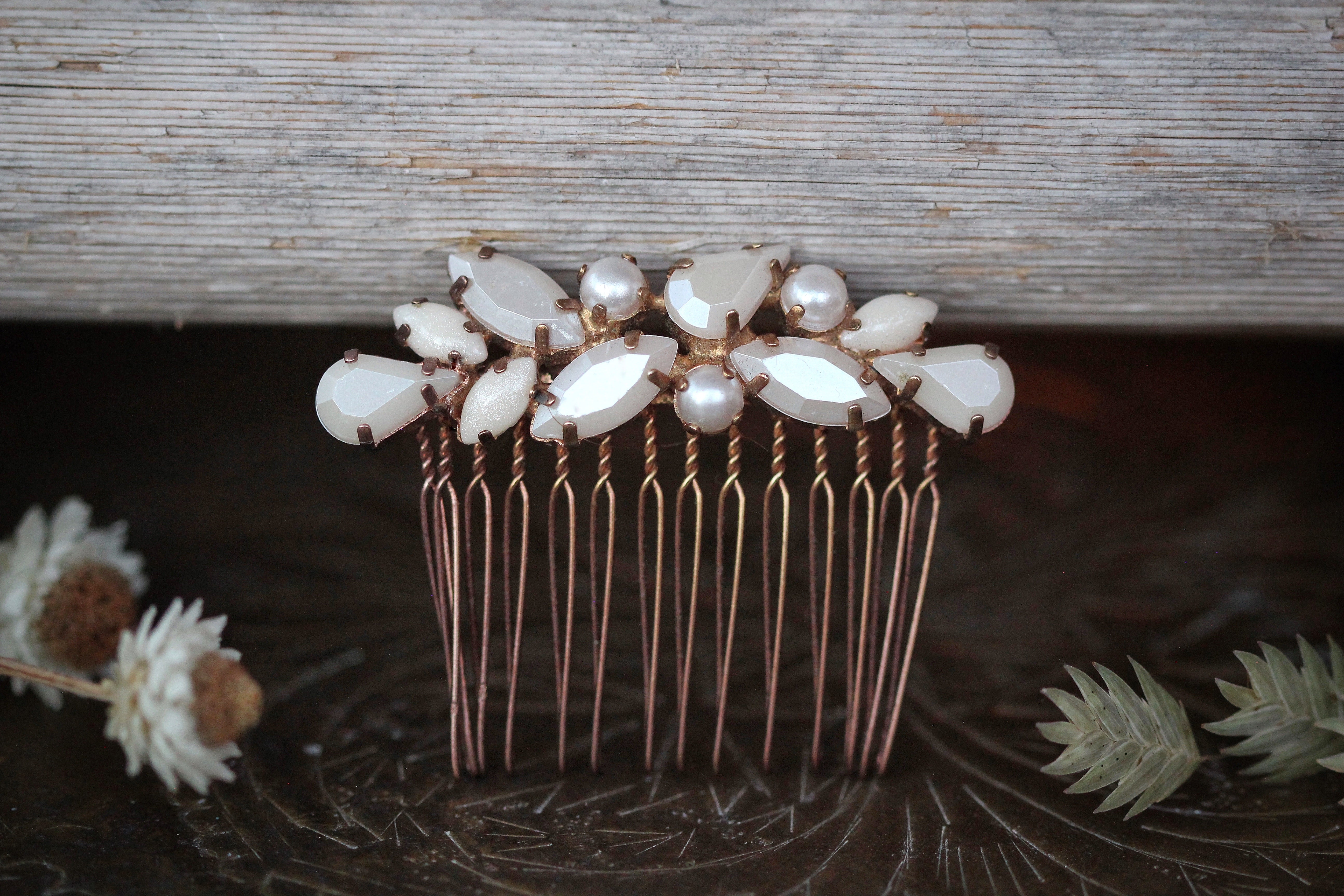 Preorder* Pearls Cluster Hair Comb