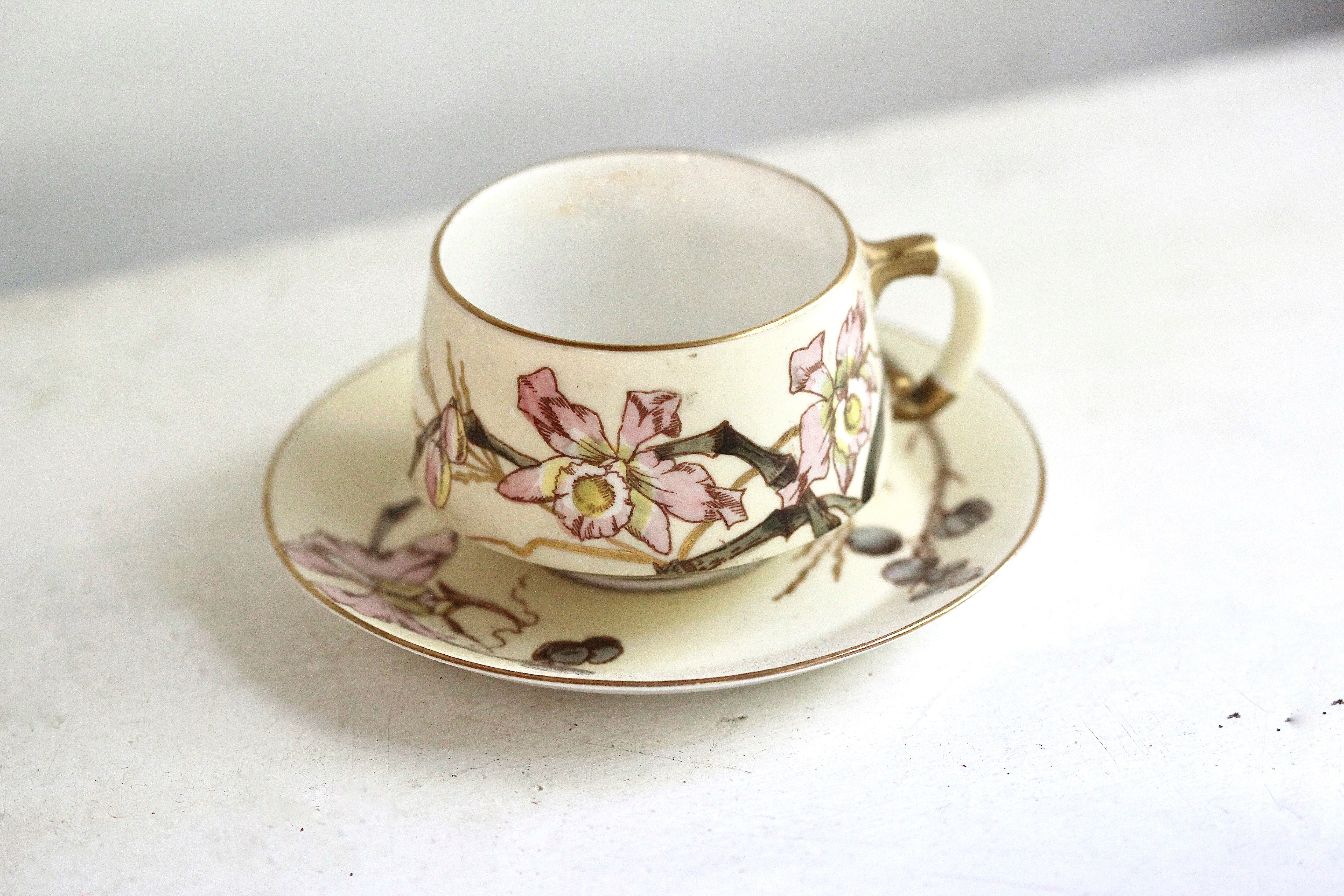 Antique Japanese Flowers Tea Cup