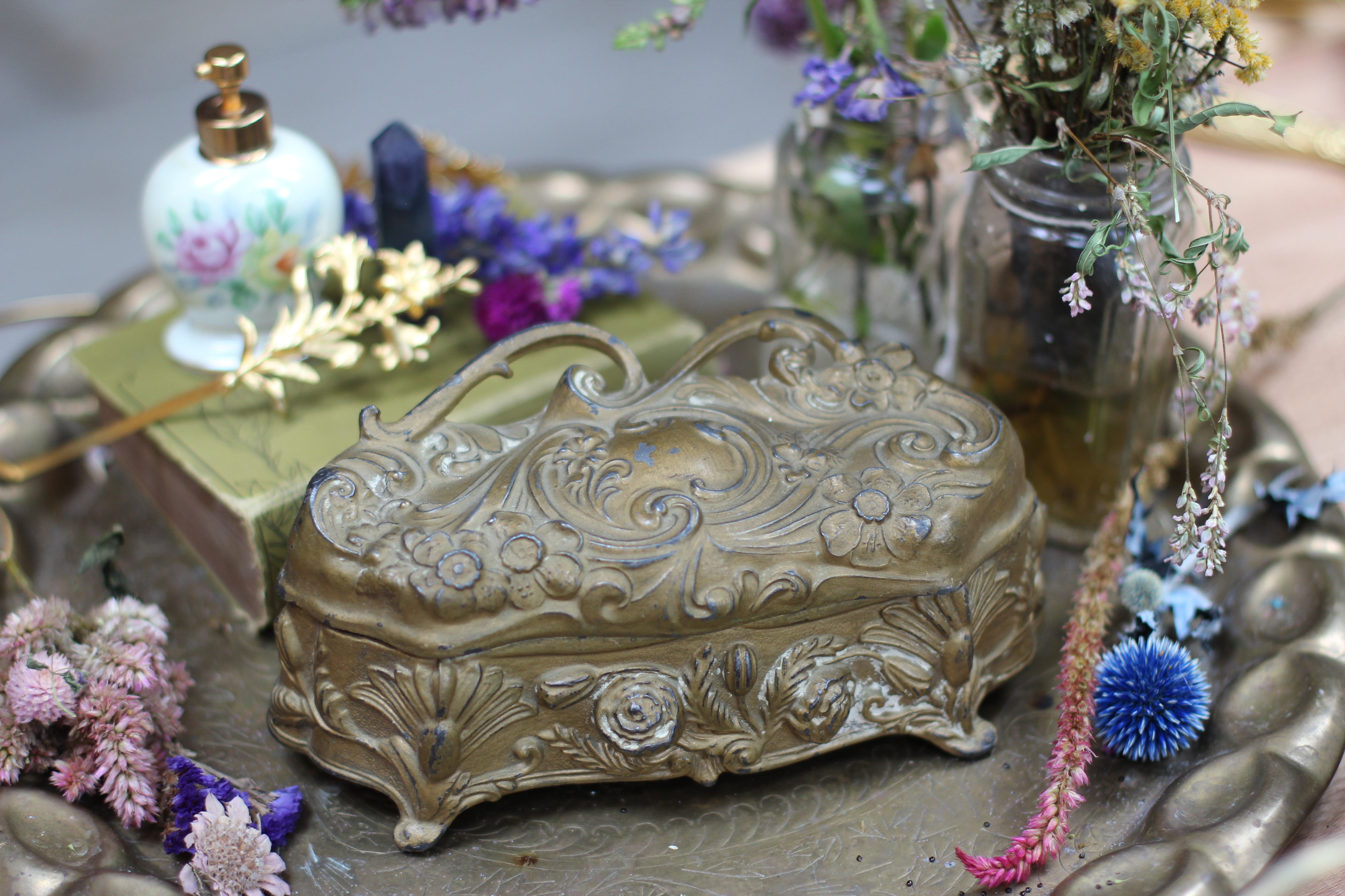 Antique Jewelry Boxes – Avigail Adam