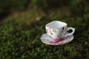 Vintage Miniature Floral Doll House Tea Cup Set