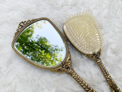 Antique Iris Vanity Set
