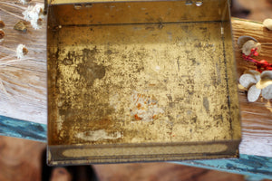 Vintage Whitman's Salmagundi Tin Box