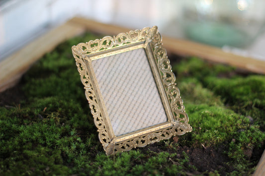 Antique Filigree Square Frame