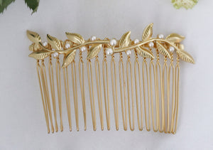 Twigs and Pearls Hair Comb