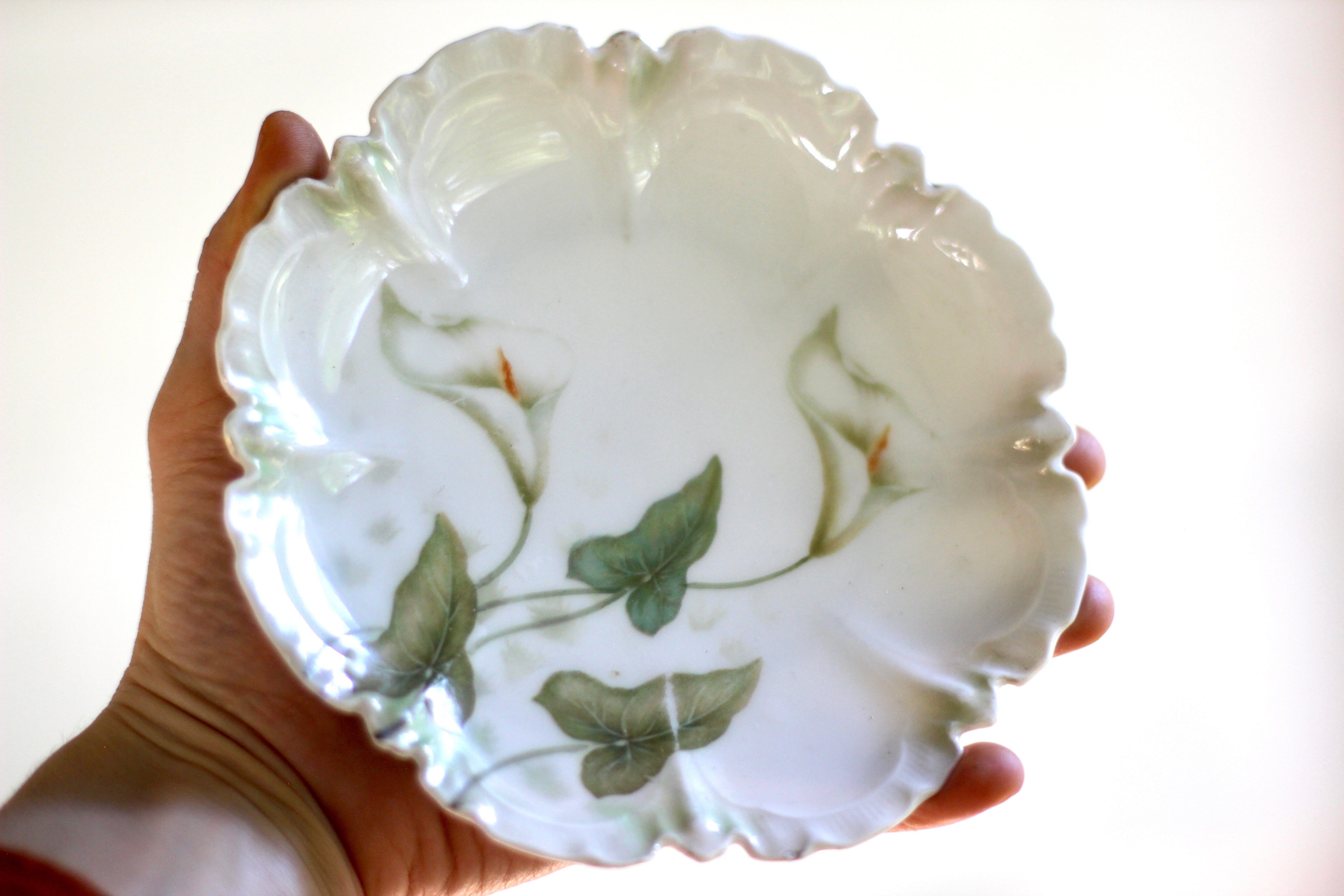 Callalily Flowers Porcelain Dish
