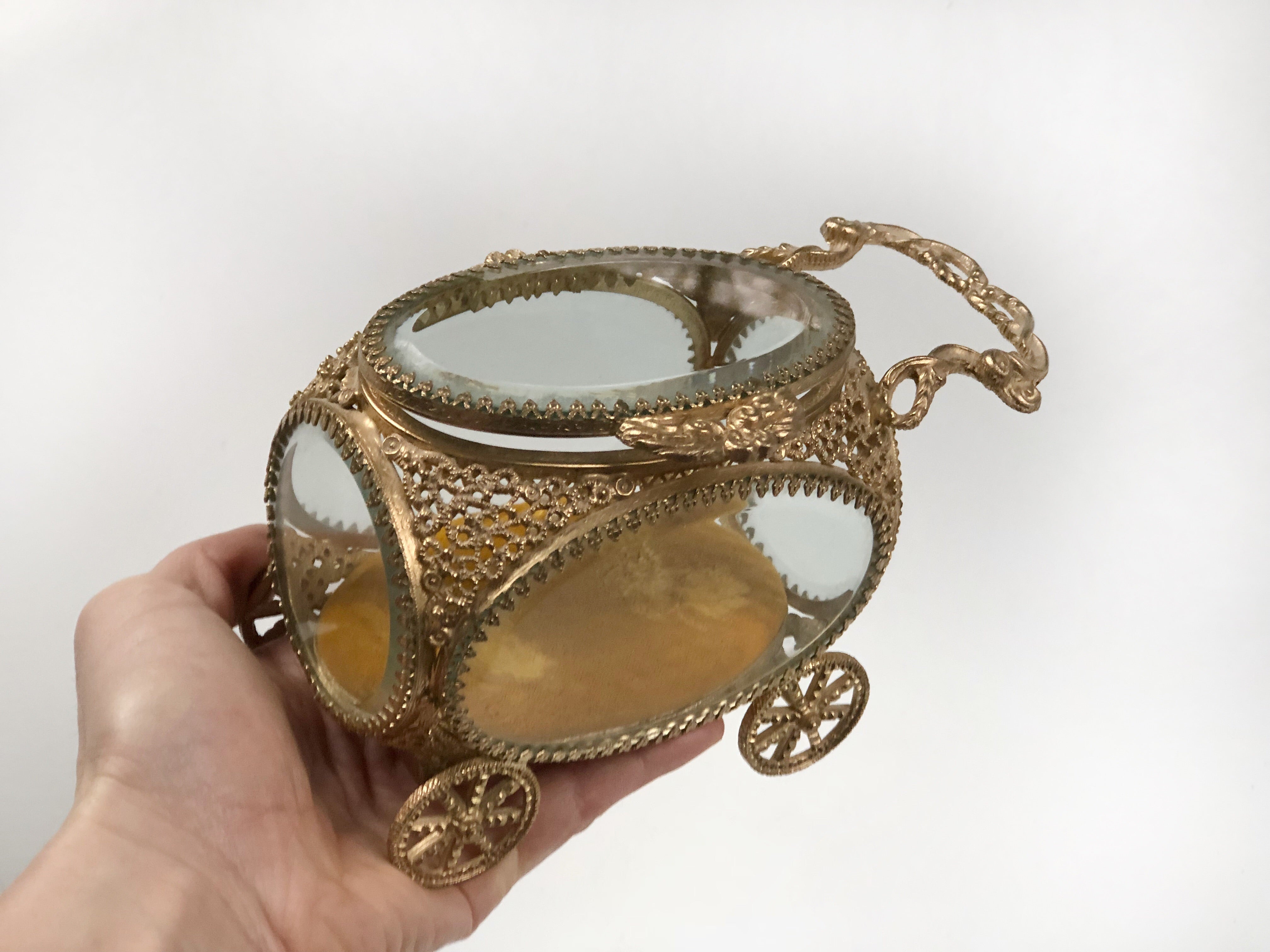 Antique Carriage Gold Filigree Jewelry Box