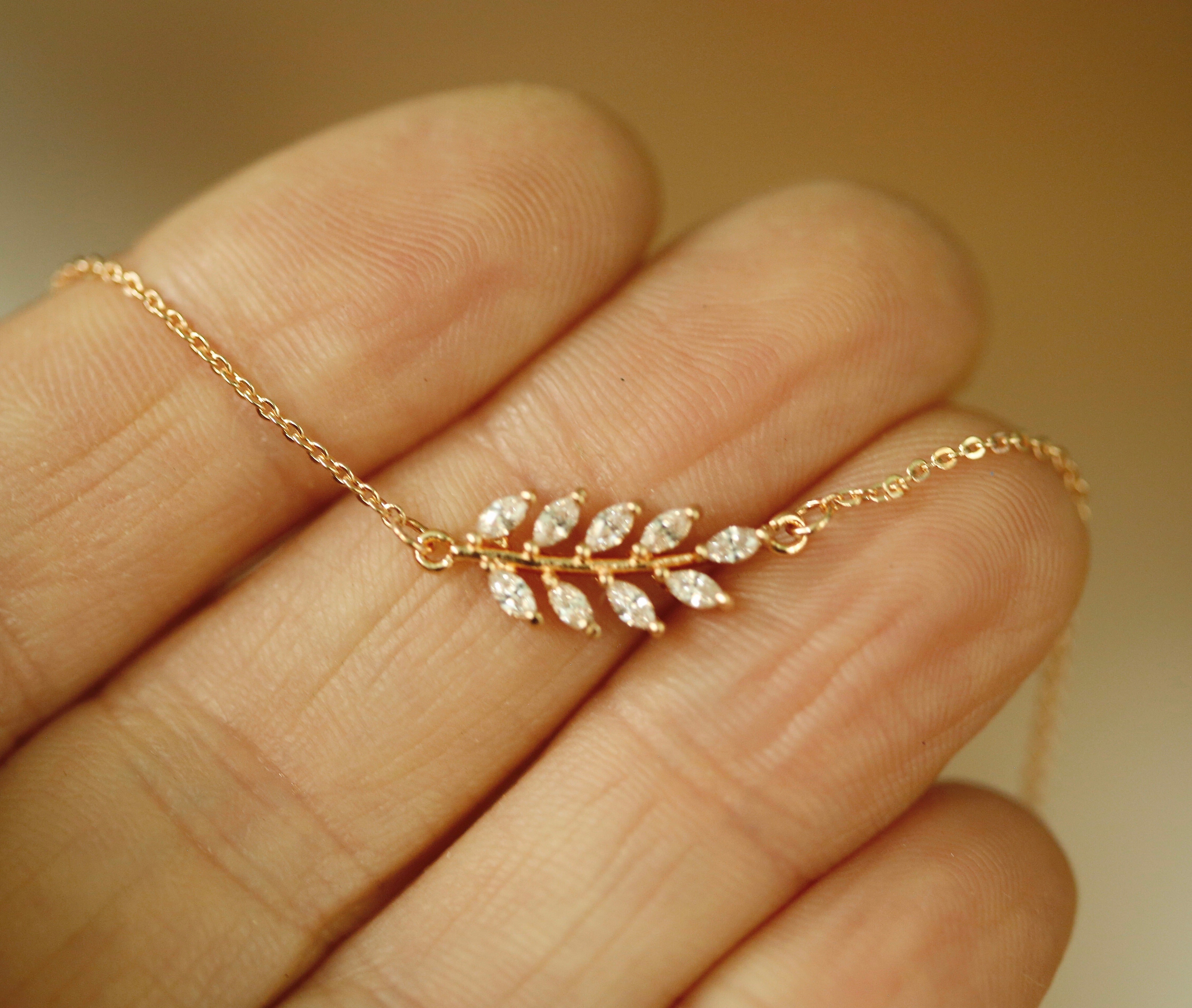 Full Crystals Leaf Necklace