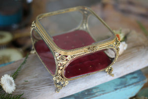 Antique Roses Tufted Burgundy Jewelry Box