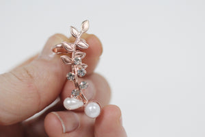 Preorder* Lisa Crystal twigs Ear Cuff
