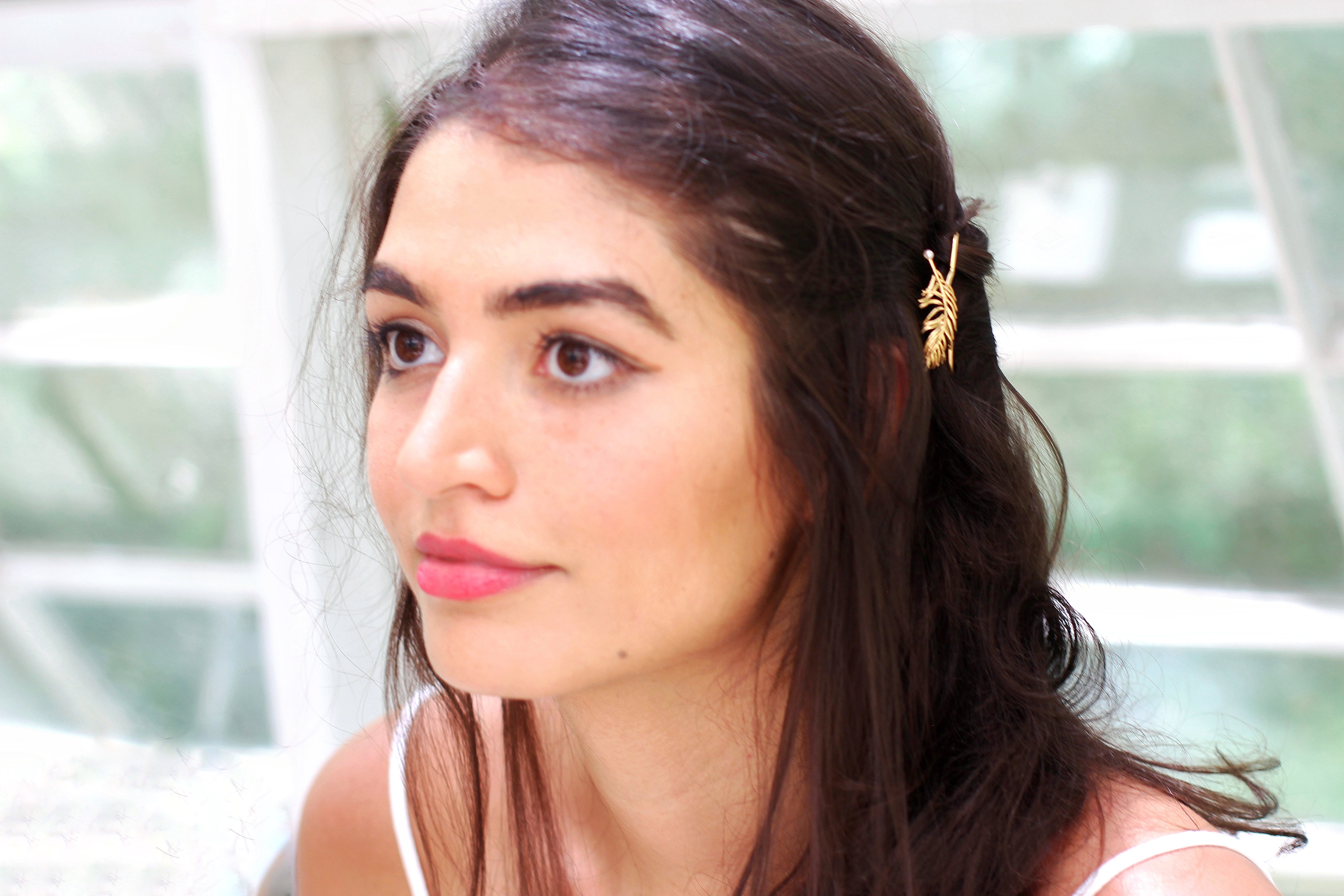 Tiny Feather Hair Prong
