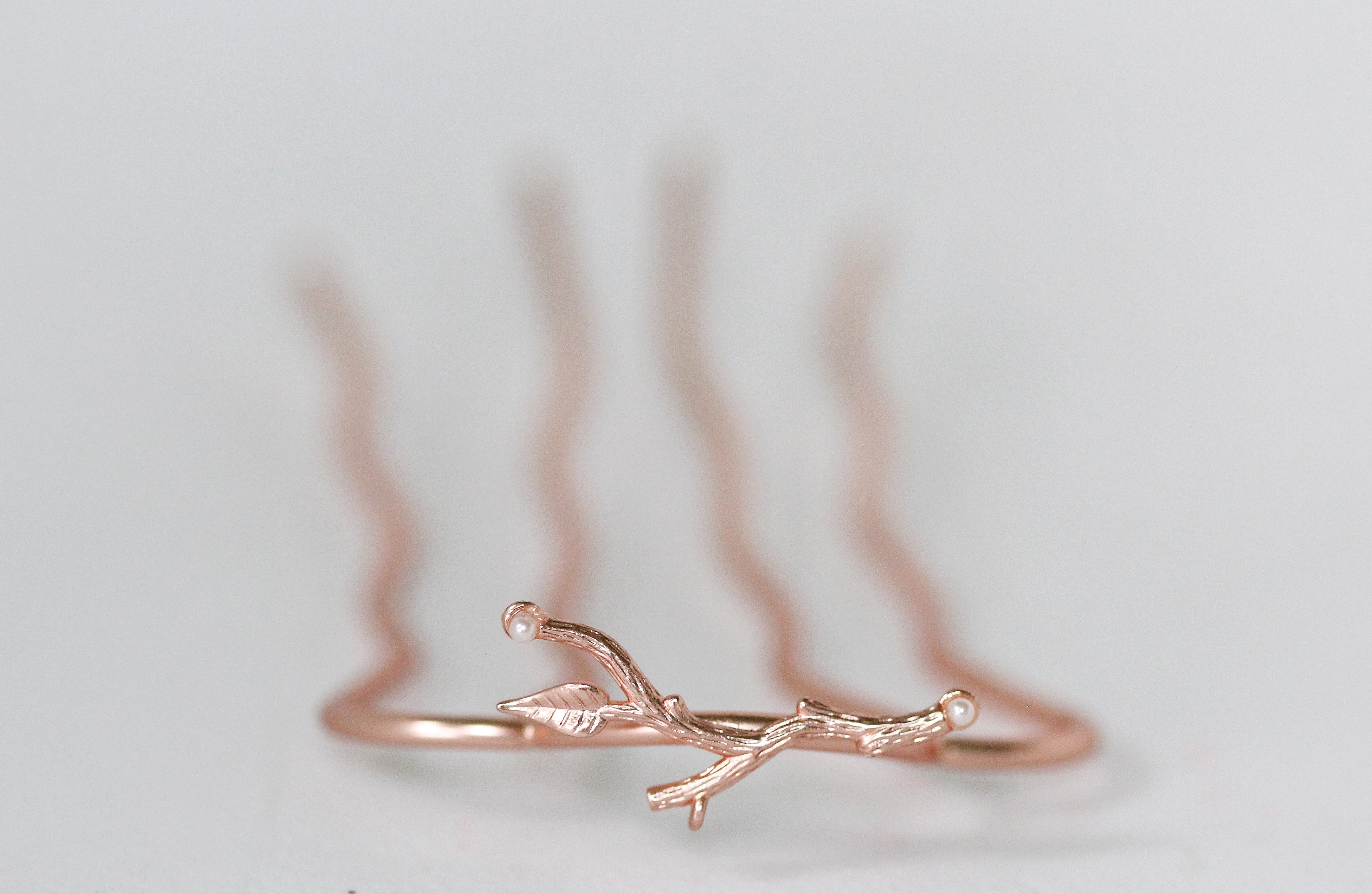 Tiny Branch & Seed Pearls Hair Prong