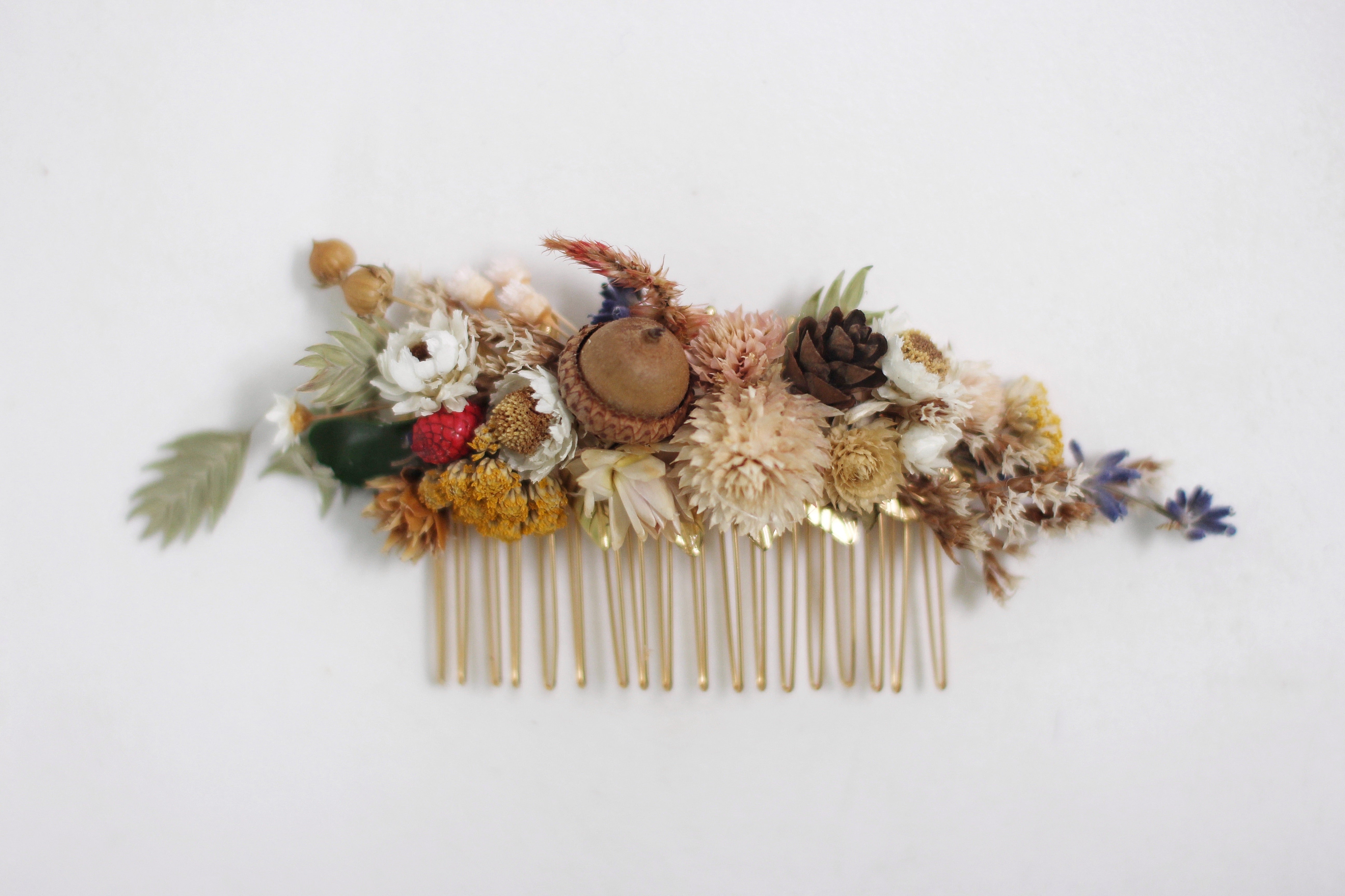 Preorder * Athena Dried Flowers Hair Comb