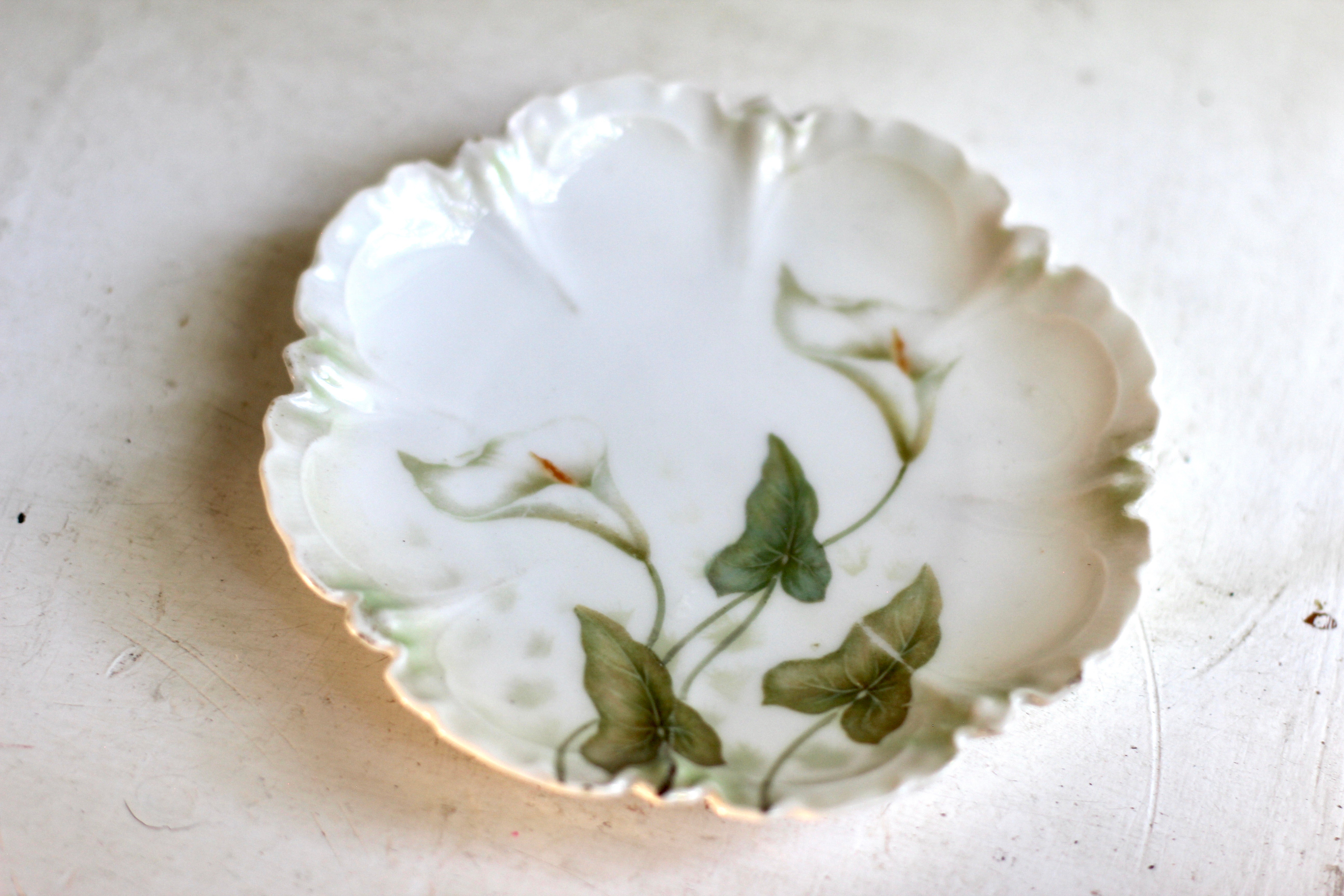 Callalily Flowers Porcelain Dish