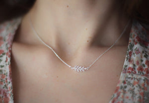 Full Crystals Leaf Necklace
