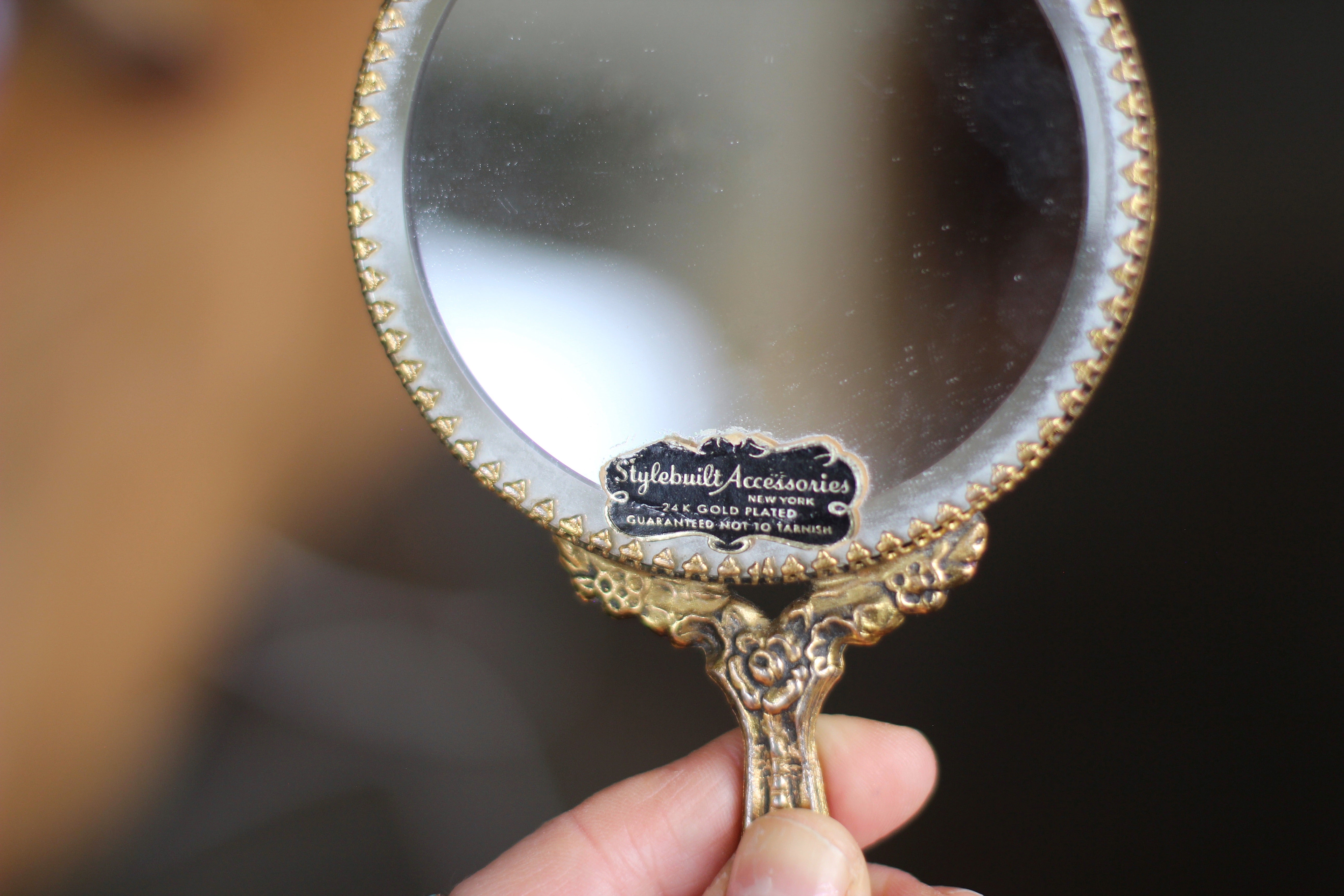 Antique Miniature Stylebuilt Hand Mirror