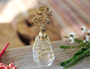 Antique Floral Dauber Leaf Collar Perfume Bottle