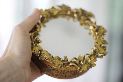 Vintage Rae Ivy Leaves Mirror Powder Jar