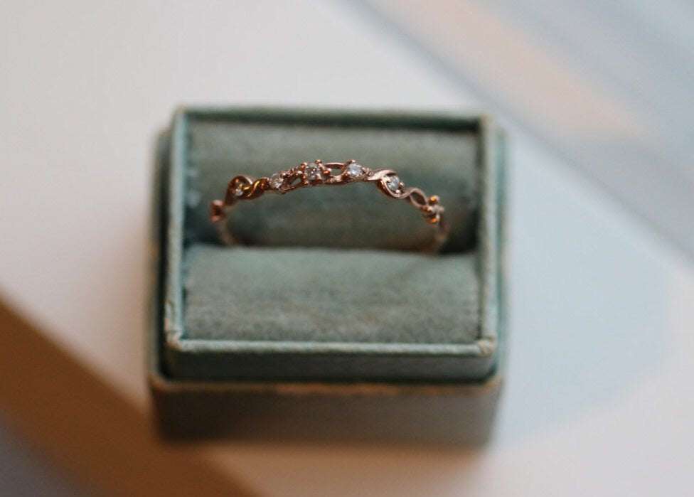 Made to Order* Swirly Floral Loops Diamonds Ring