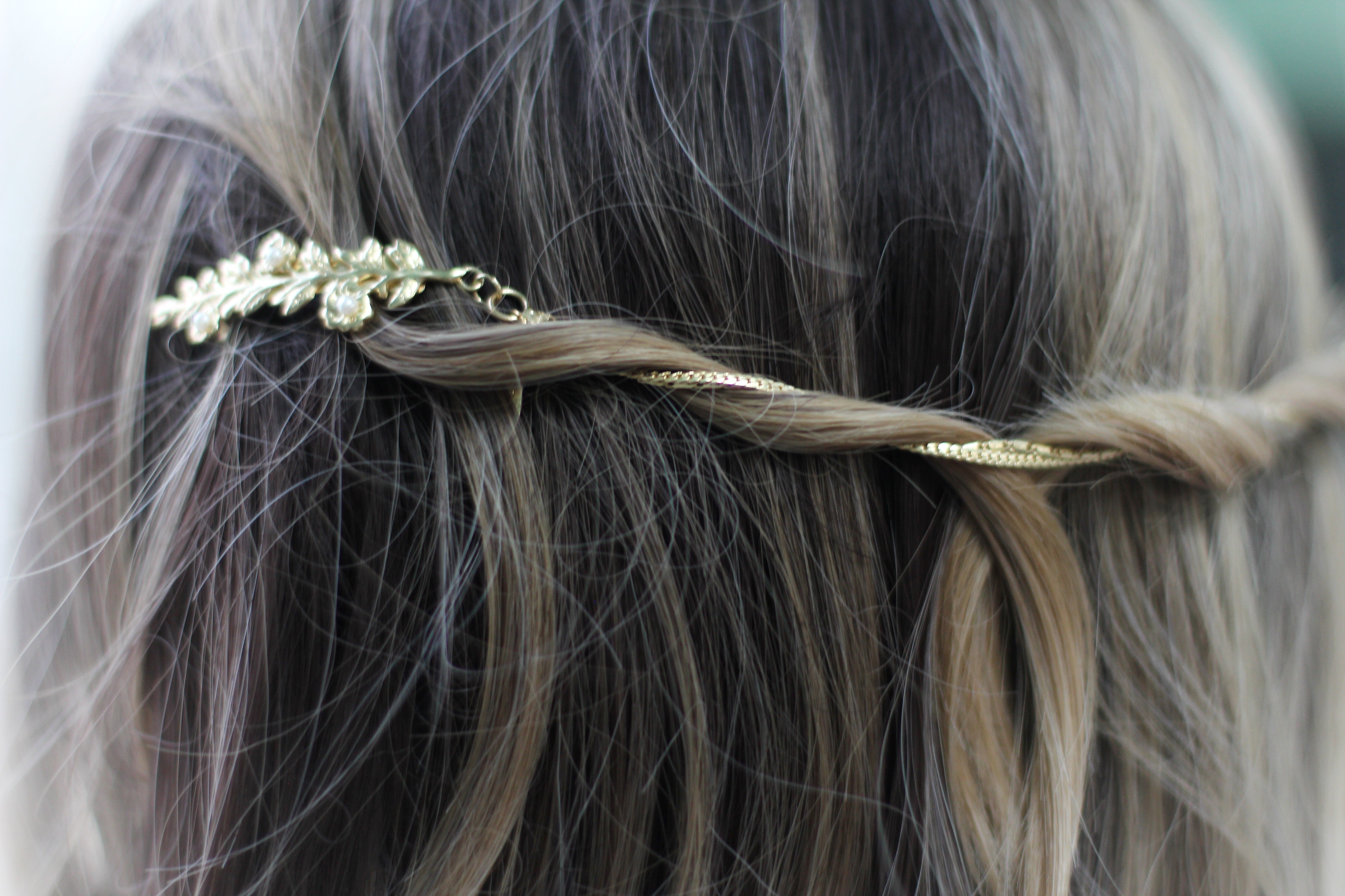 Bloom Bouquets Hair Chain