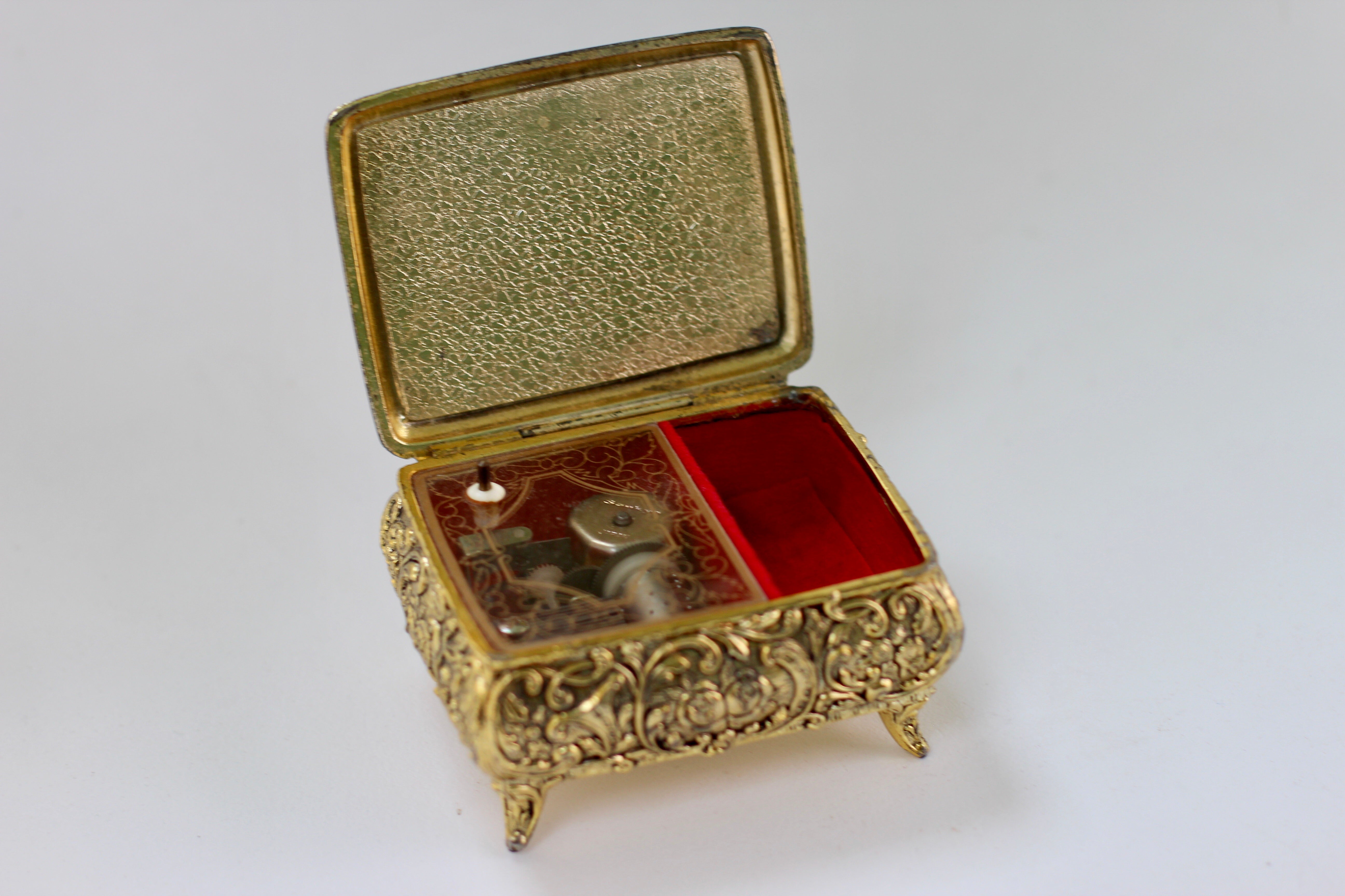 Antique Brass Flowers and butterflies Jewellery Box