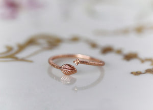 Asteria Citrine Crystal Leaf Ring