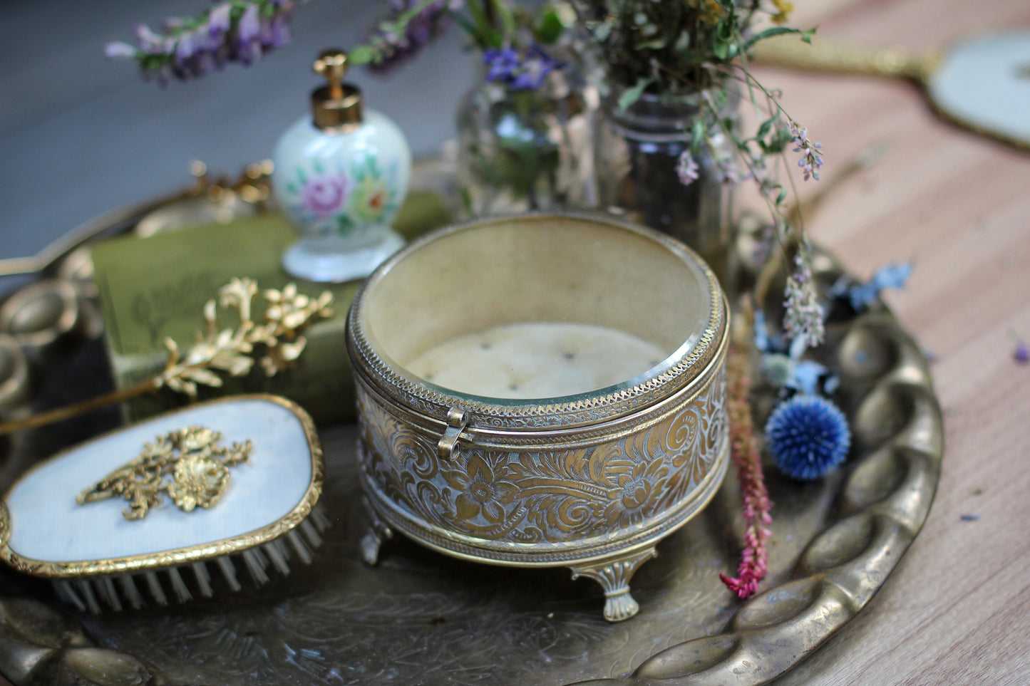 Antique Rounded Footed Jewelry Box