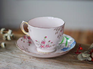 Vintage Floral Variety Rare Pink Tuscan Tea Cup Set