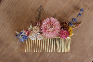 Preorder * Rustic Dried Flowers Hair Comb