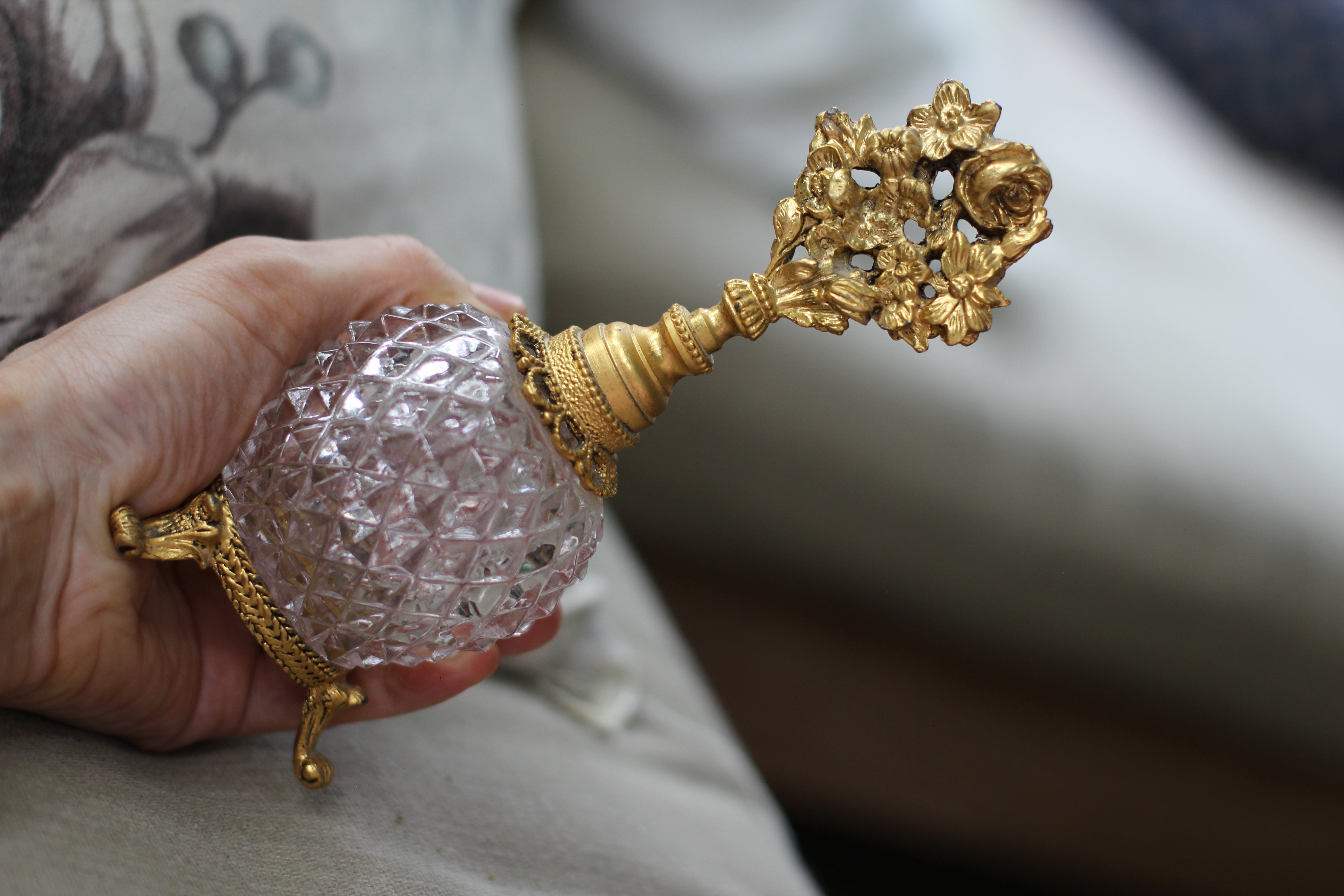 Antique Rare Stylebuilt Rose Glass Perfume Bottle