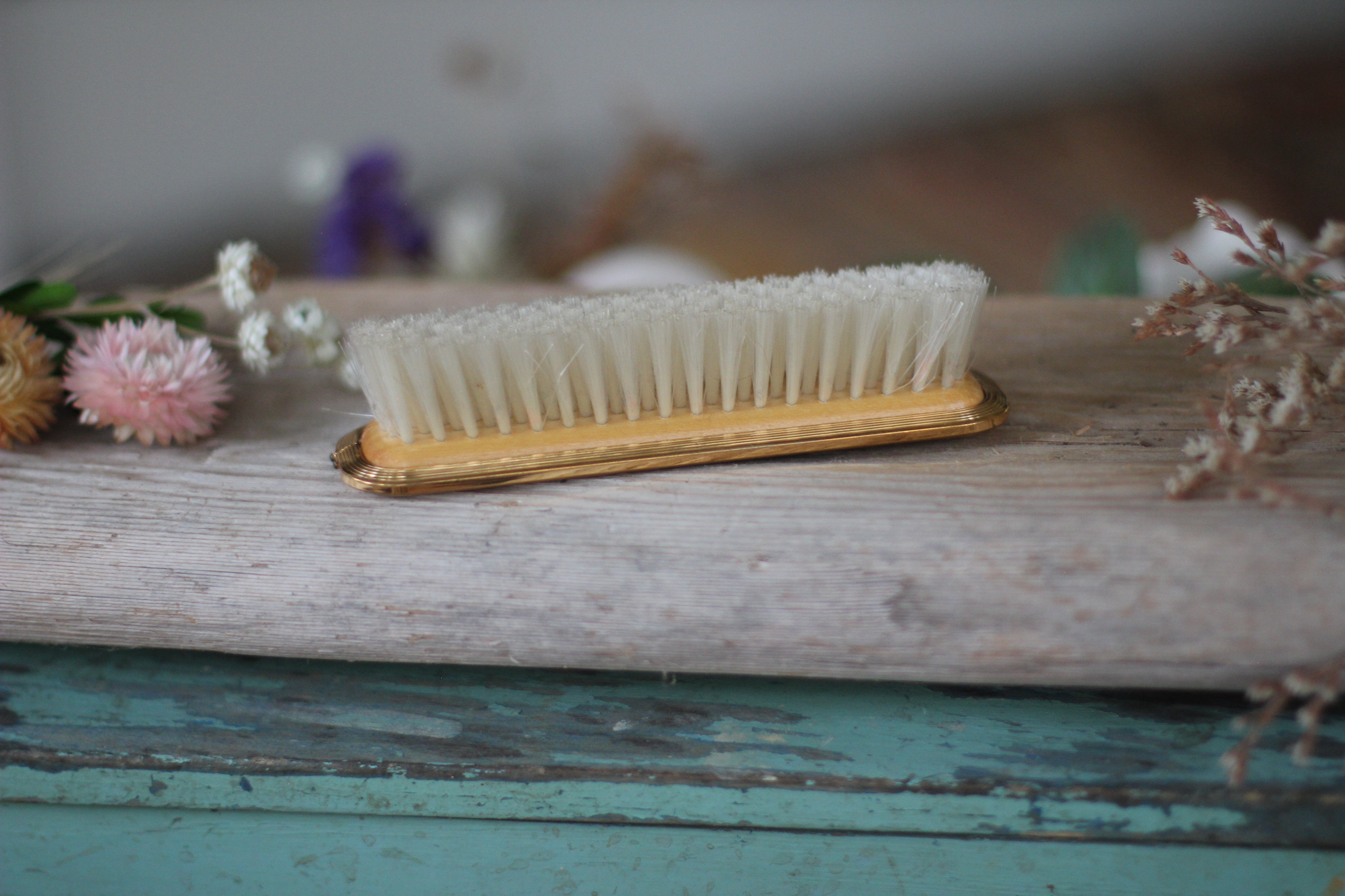 Antique Floral Rose Rectangular Hair Brush