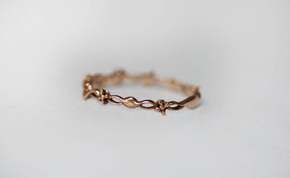 Made to Order* Swirly Floral Loops Diamonds Ring