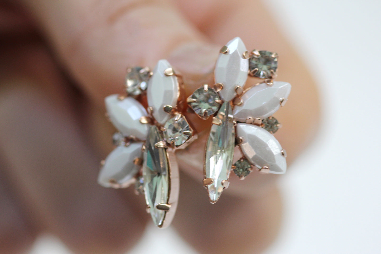 Preorder* Steph Pearls & Crystals Clusters Earrings