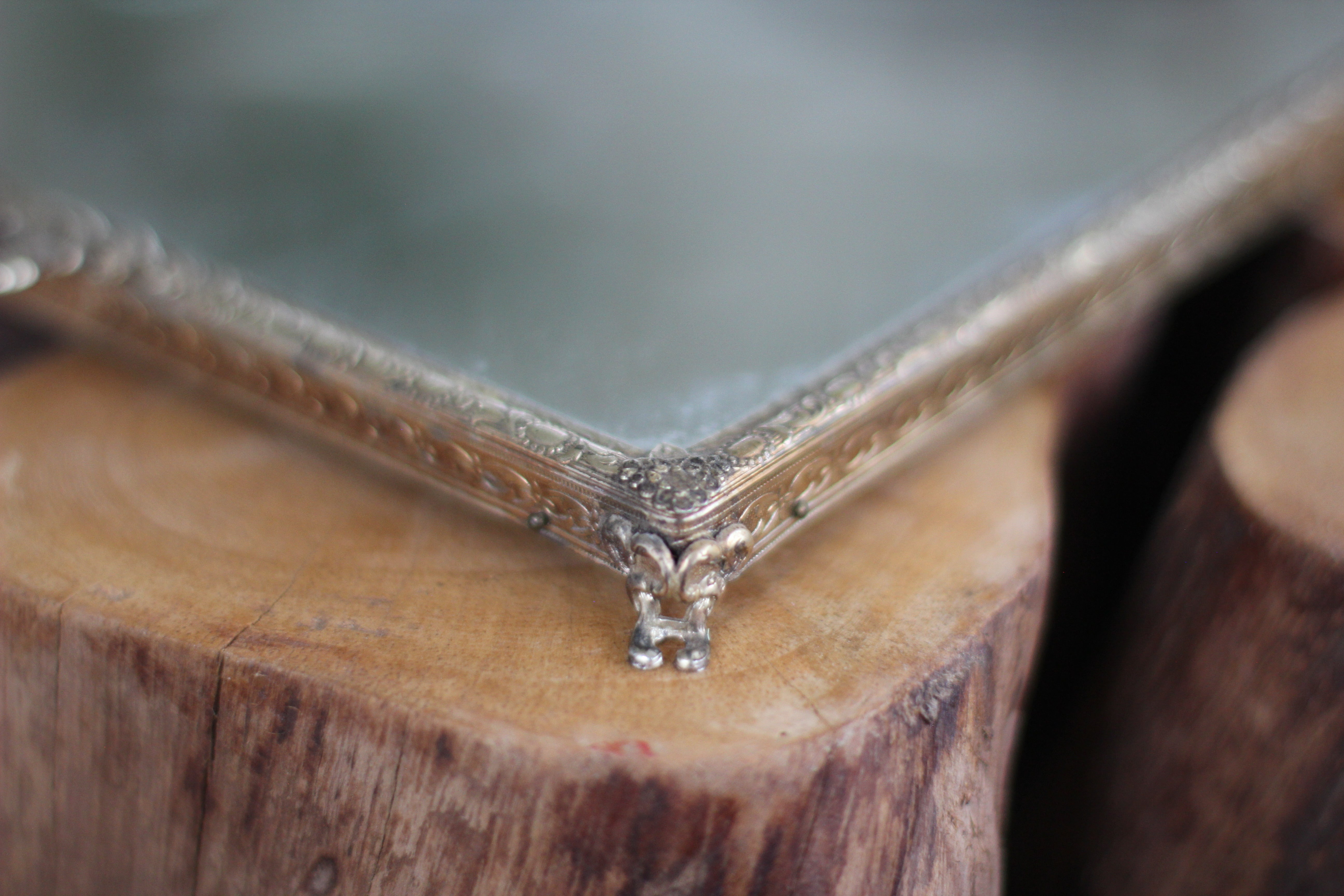 Antique Rectangle Filigree Mirror Tray