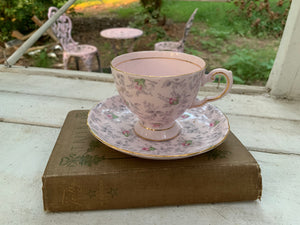 Vintage Pink Floral Tuscan Tea Cup Set
