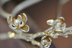 Magnolia Floral Branch Hair Prong