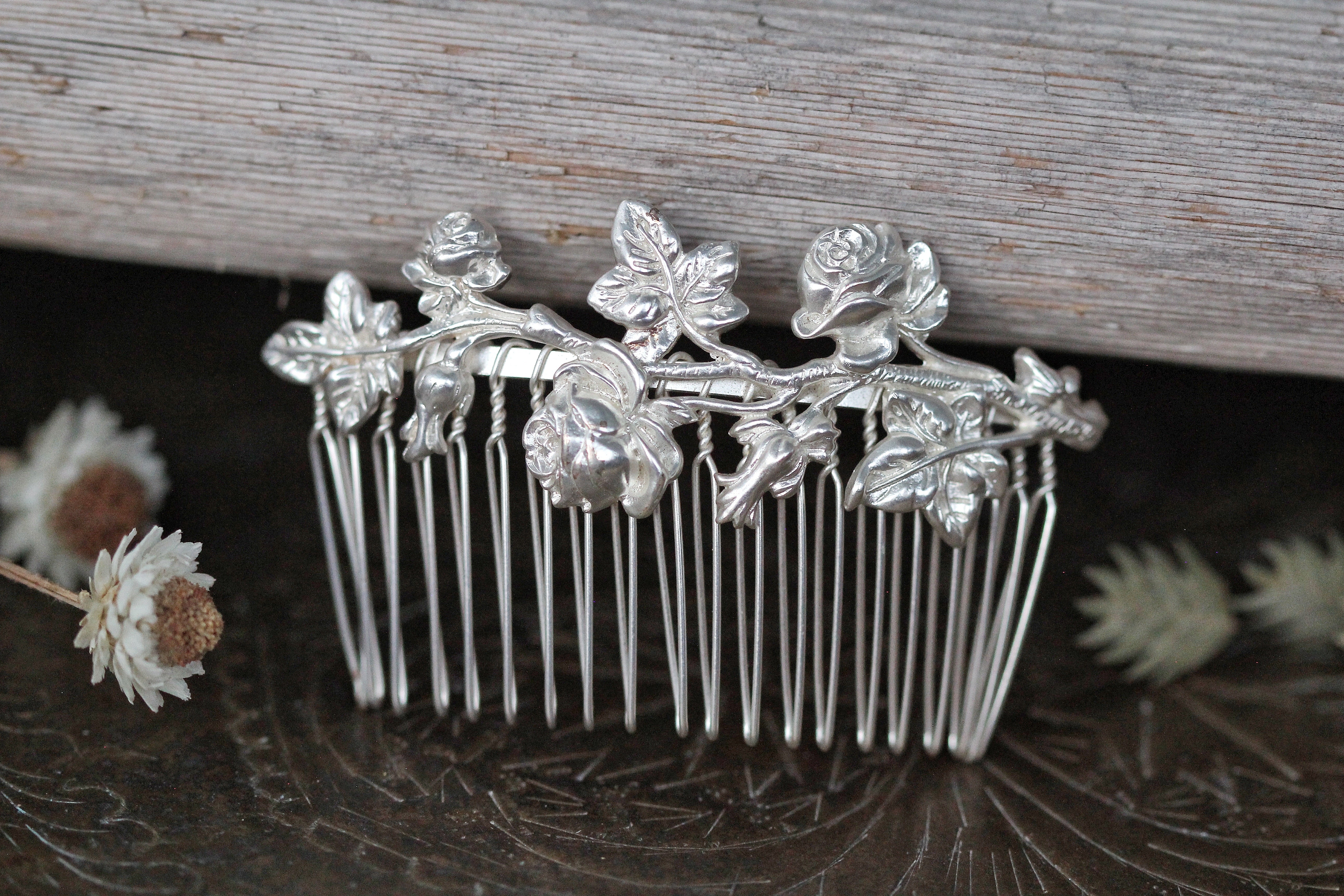 Preorder * Roses Comb
