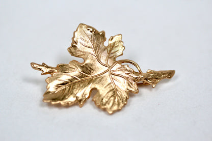 Fig Leaf & Branch Brooch