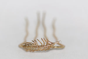 Tiny Feather Hair Prong