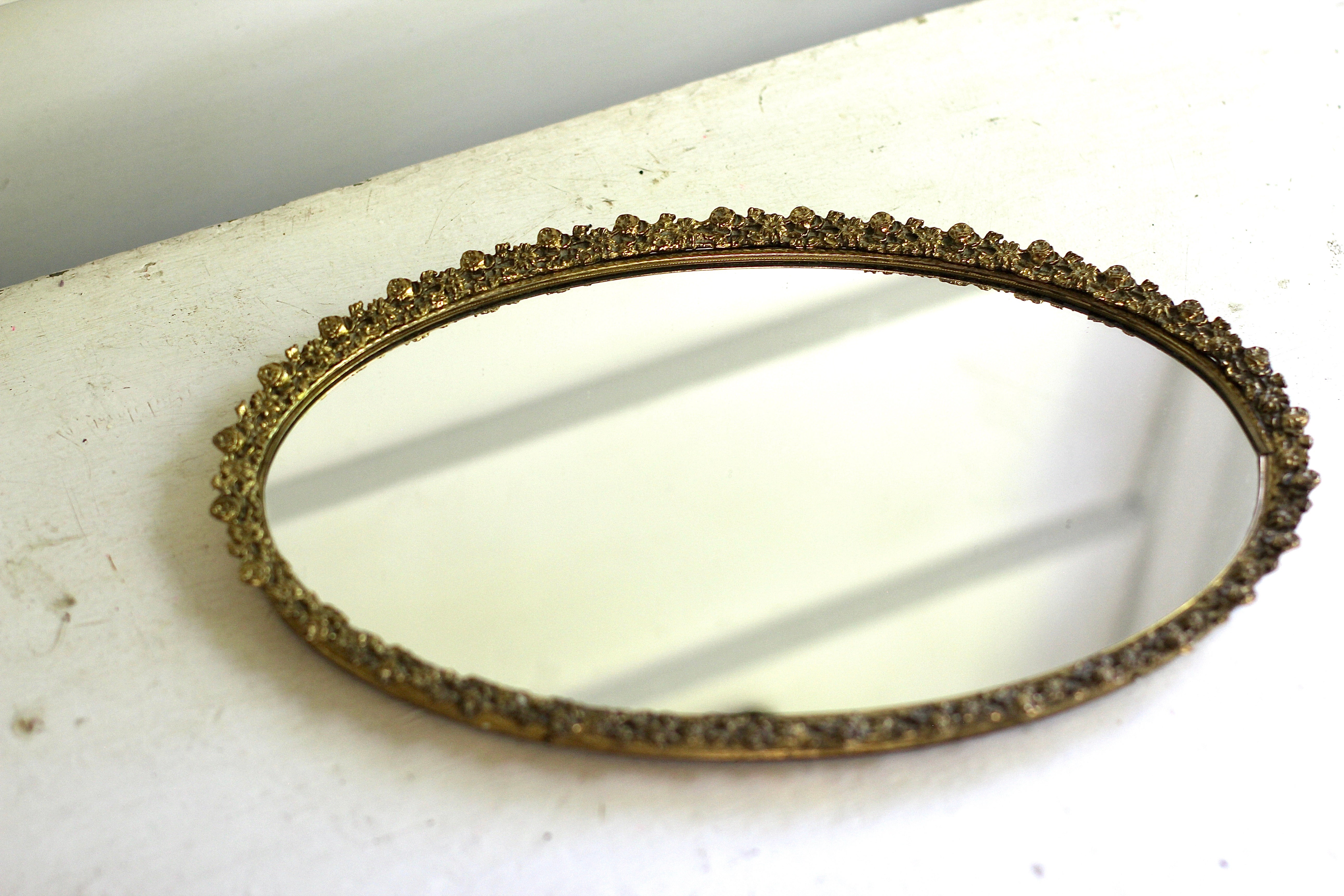 Antique Floral Stylebuilt Oval Mirror Tray
