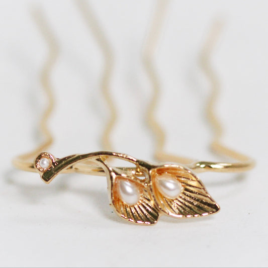Calla Lily Floral Hair Prong