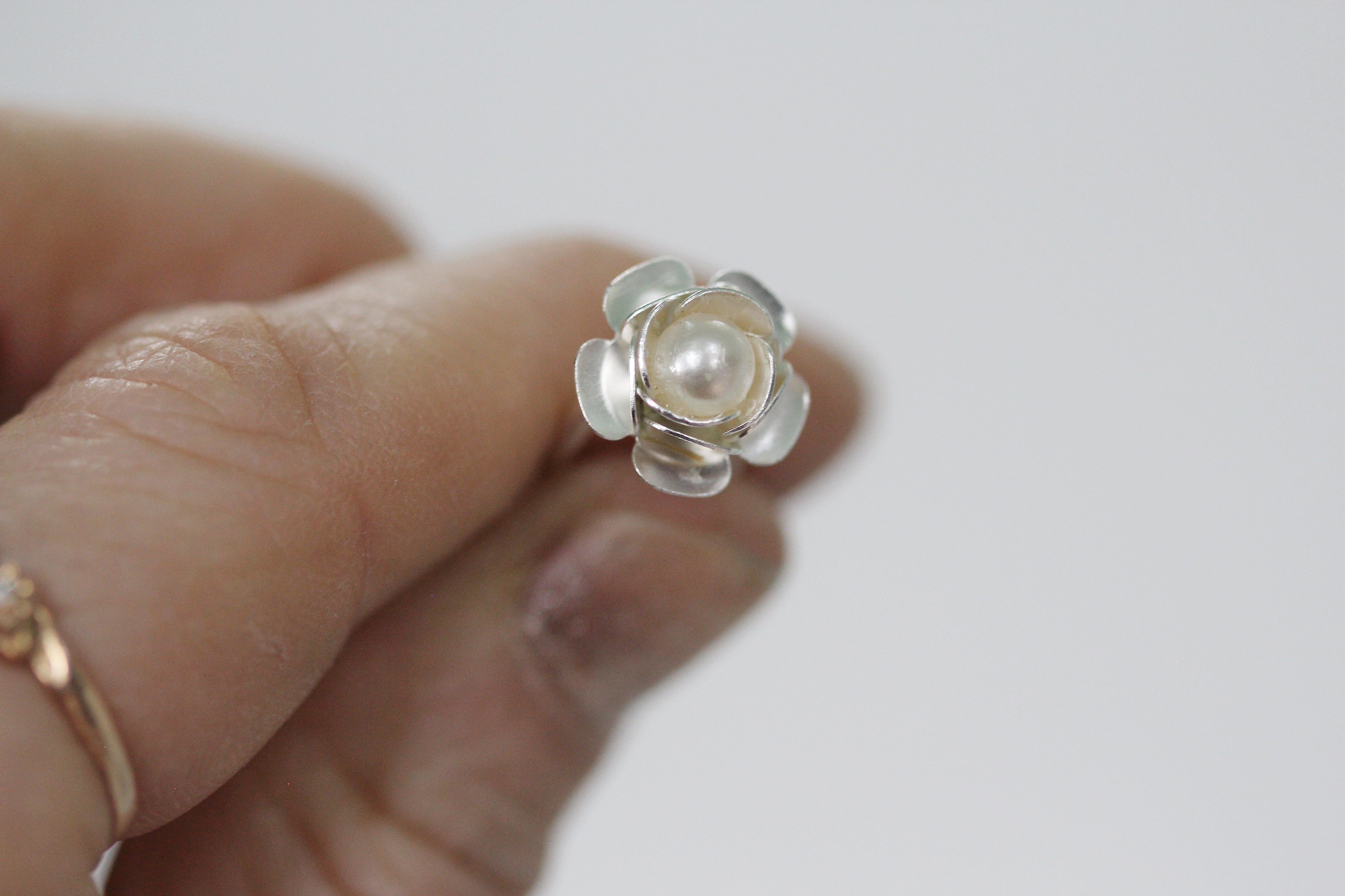 Preorder*** Tiny Rose Hair Prong