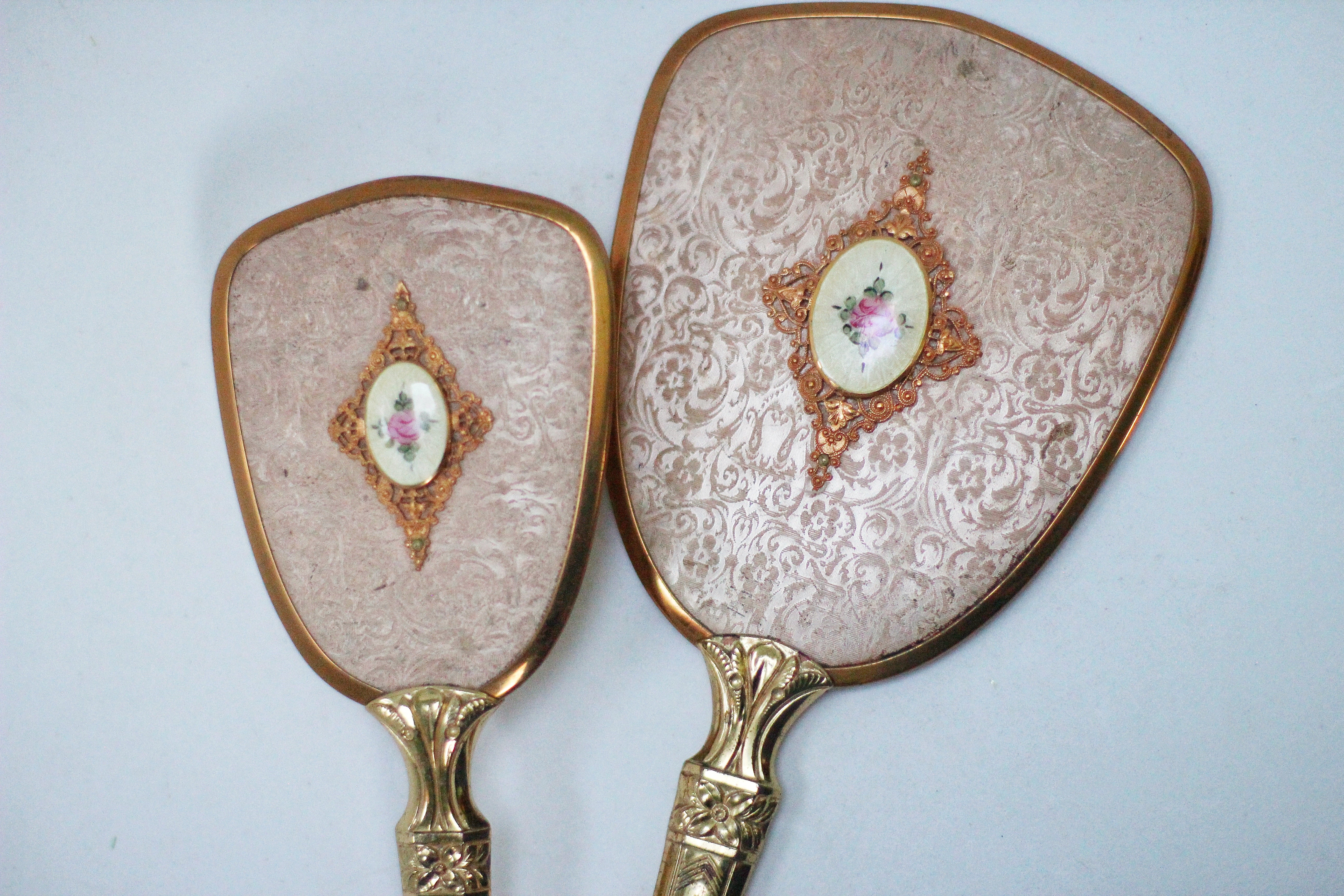 Antique Pink Floral Vanity Set