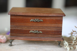 Antique Wood Lion Claw Feet Jewelry Box