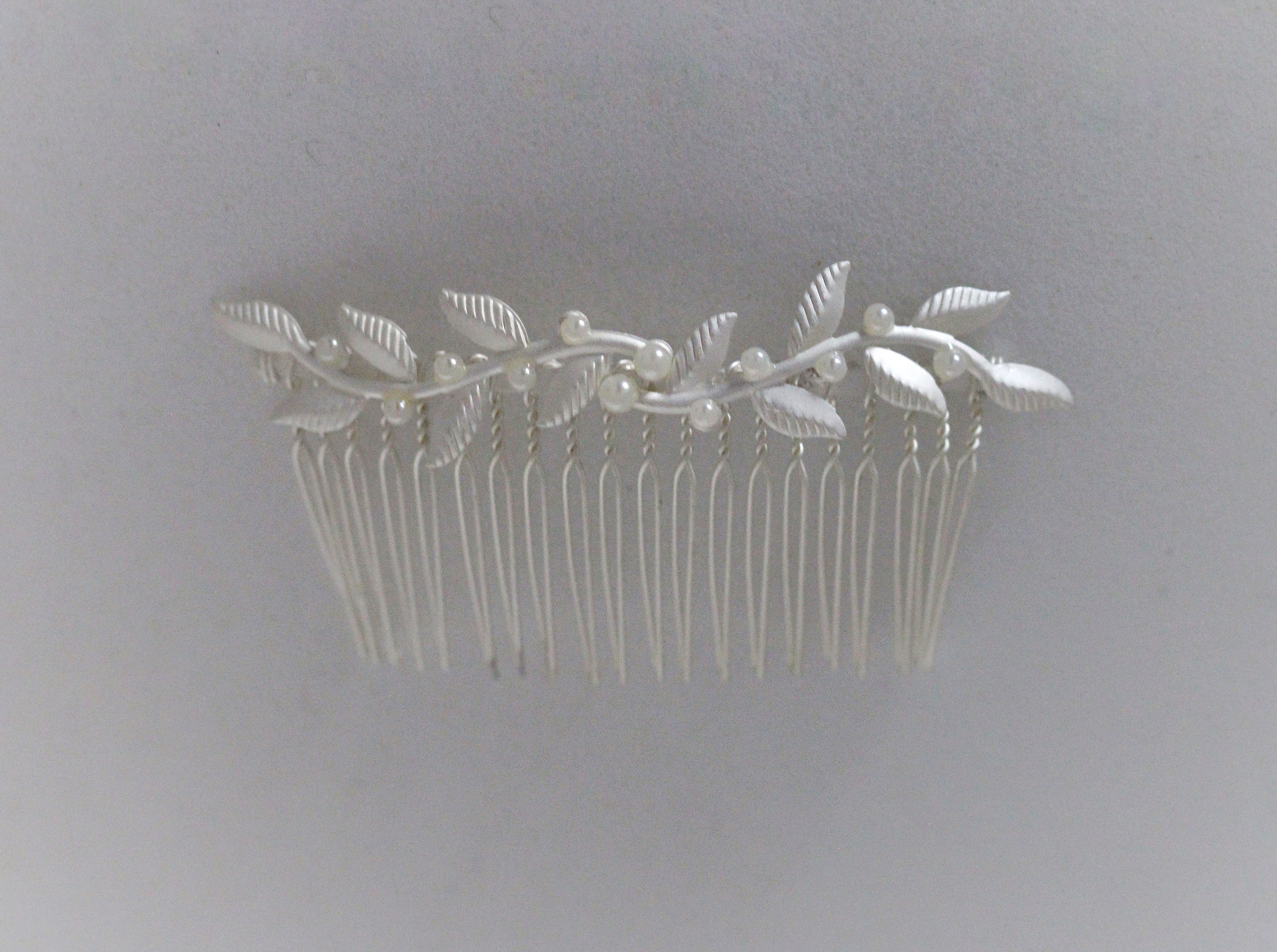 Twigs and Pearls Hair Comb - Discounted Version