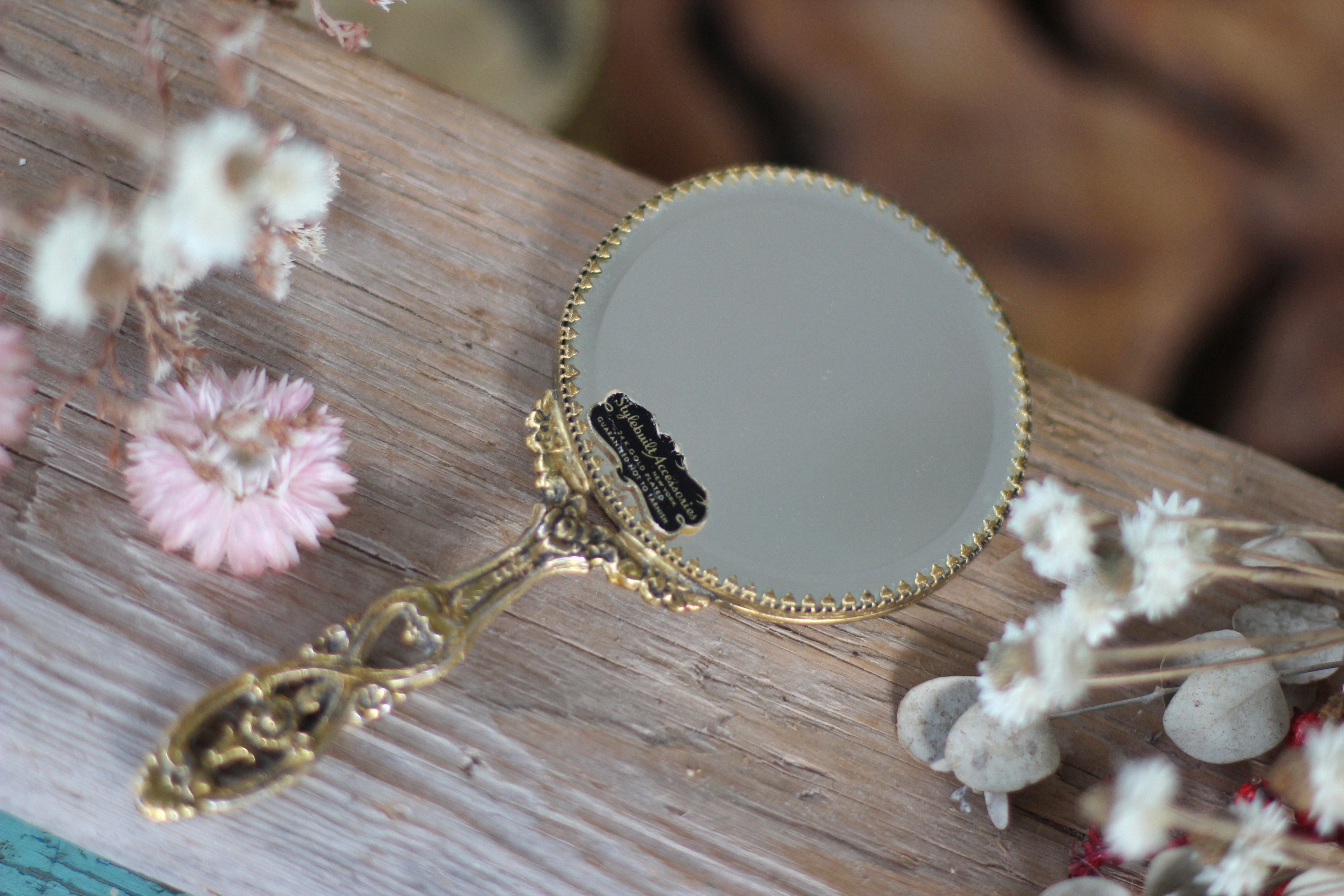 Antique Miniature Stylebuilt Hand Mirror