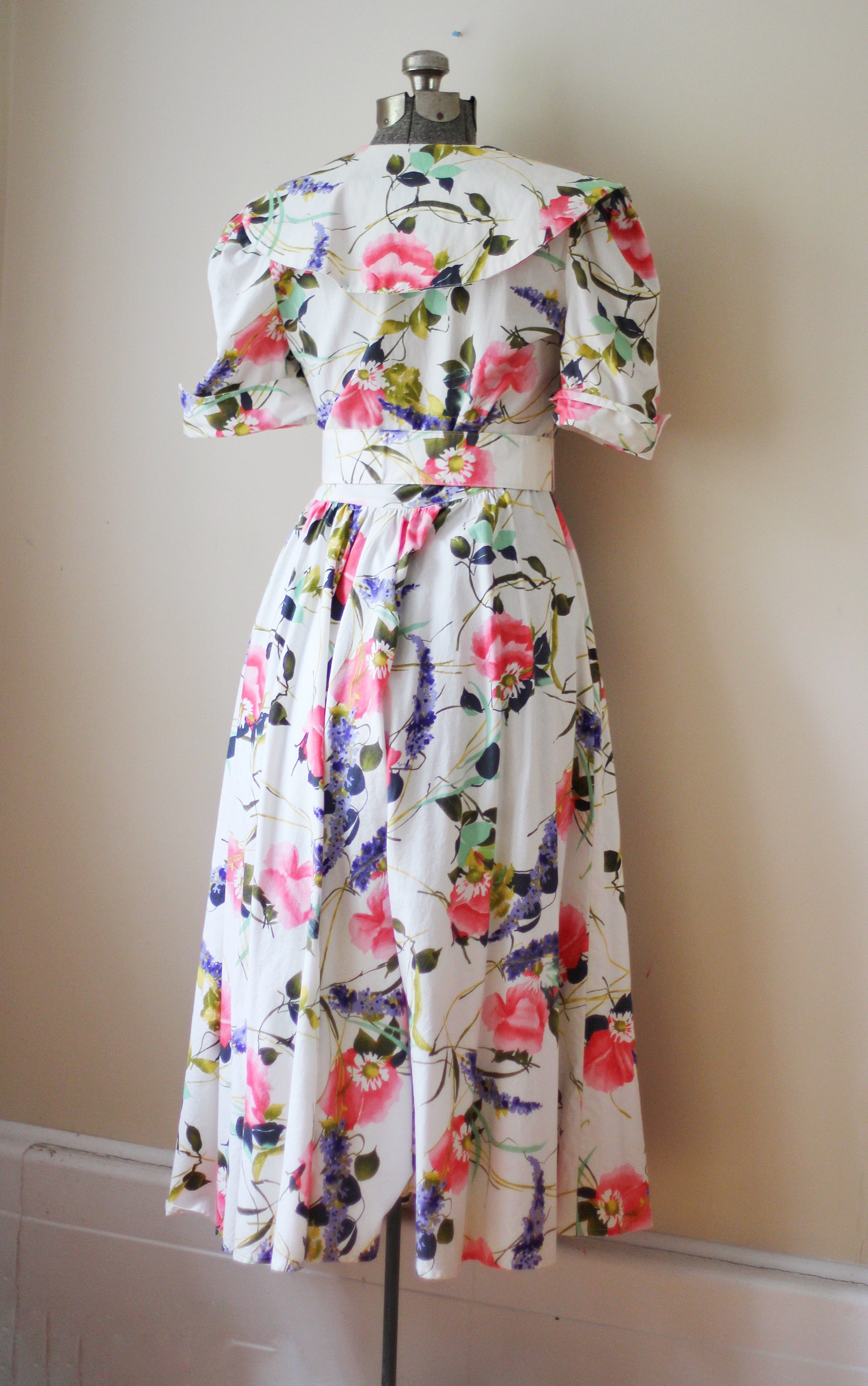 Vintage White Pink Floral Carol Anderson Dress