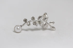 Preorder* Lisa Crystal twigs Ear Cuff