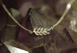 Full Crystals Leaf Necklace